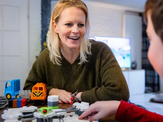 Marlous met haar zoon